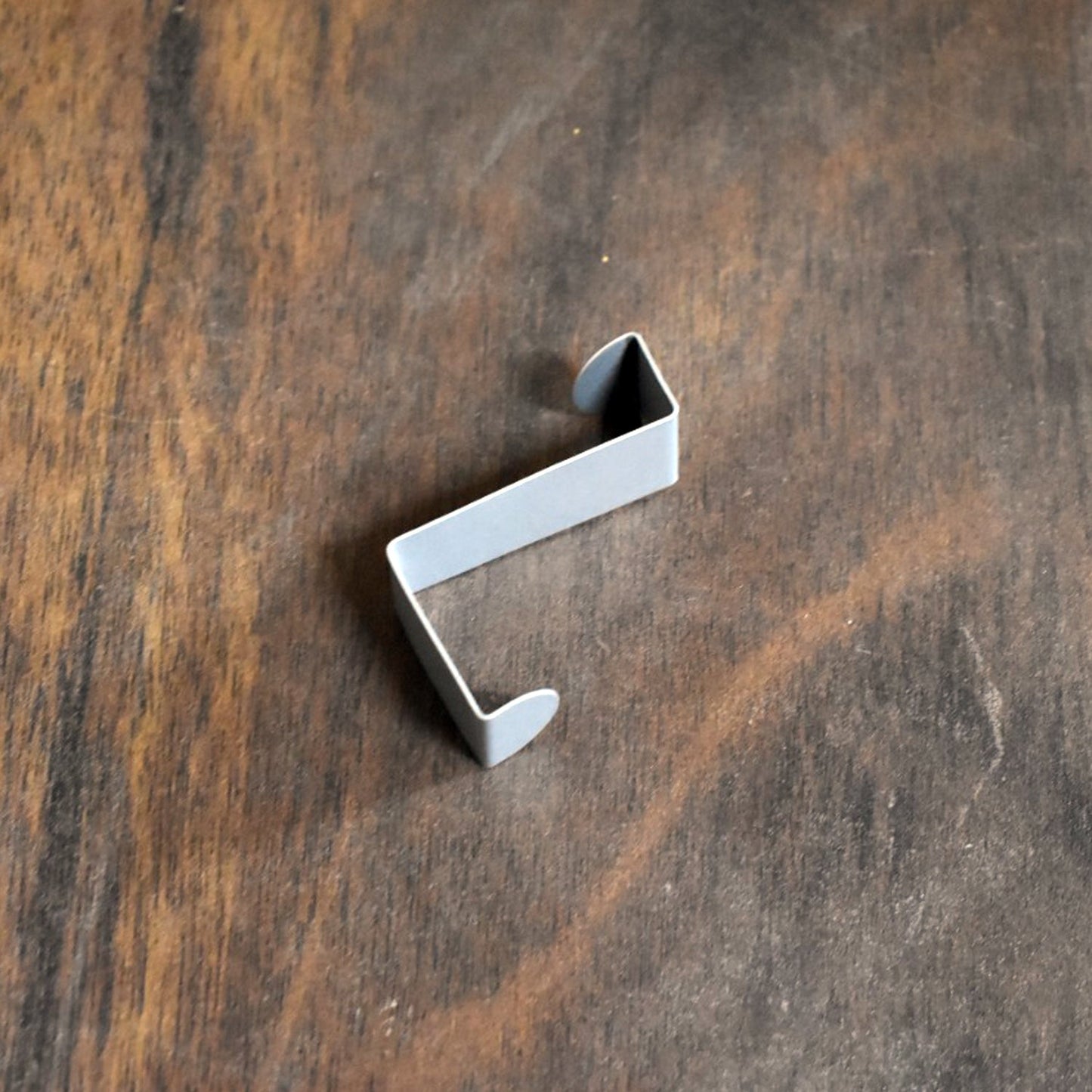 9027 1 Pc Z Shape Door Over Hook used widely in all kinds of household for hanging of cloths and fabric items etc.