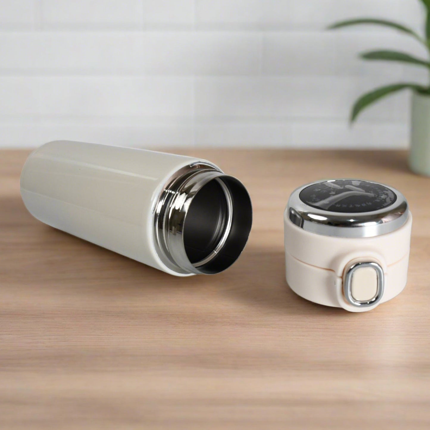 Smart Vacuum Insulated Water Bottle with LED Temperature Display, Cold & Hot | Leak Proof | Office Bottle | Gym | Home | Kitchen | Hiking | Trekking | Travel Bottle (Mix Color & Design)