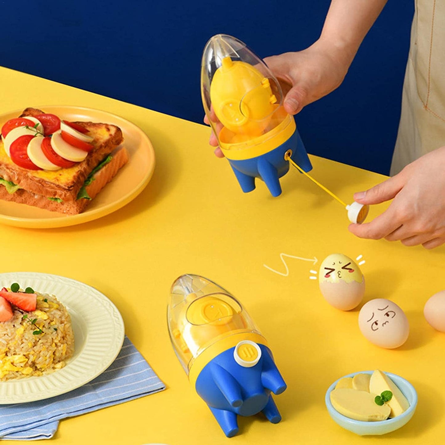 7156 Manual Golden Egg Puller Scrambler Household White Yolk Mixer Kitchen Tool Mix Manual Scrambler Convenient Without Breaking Eggs.