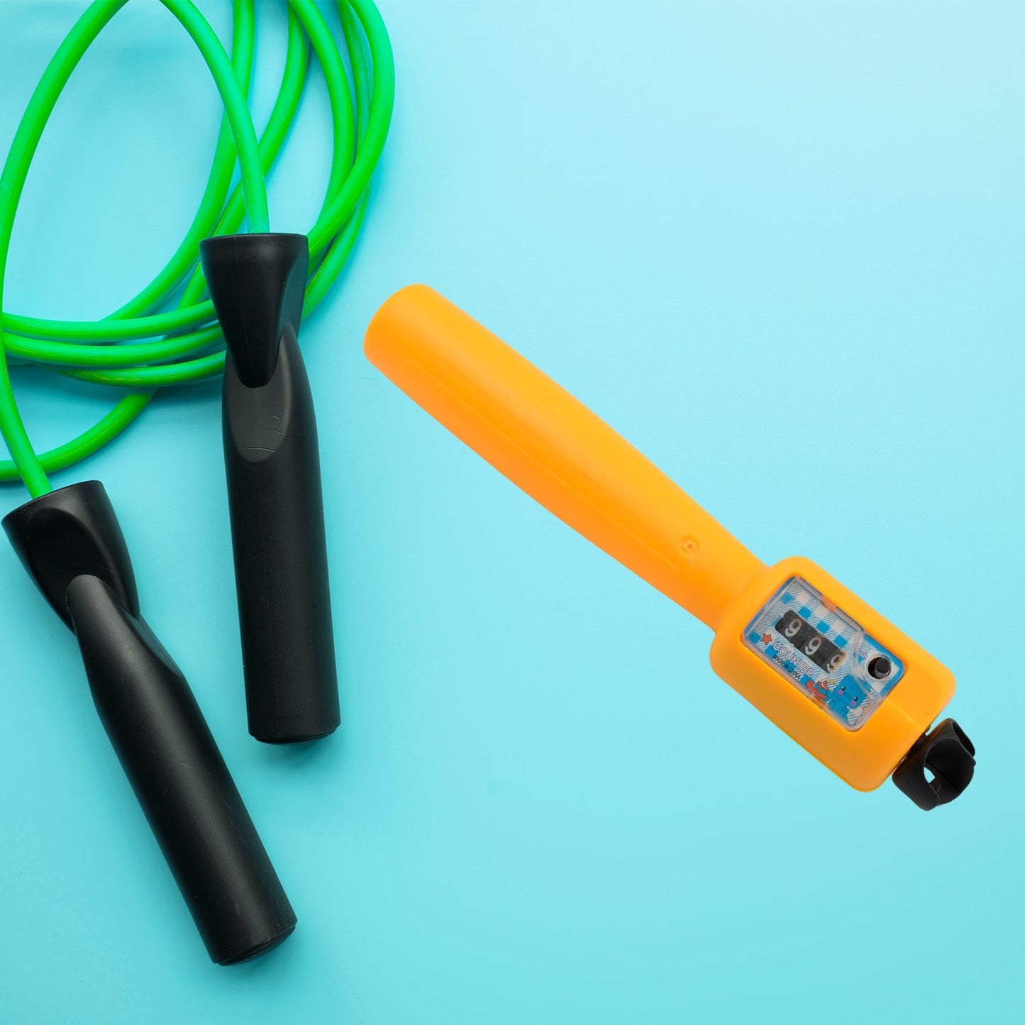 Jump Rope Electronic Counting Skipping Rope Adjustable Jumping Rope for Men, Women and Children,Fitness Jump Rope for Aerobic Exercise Like Speed Training, Endurance Training and Fitness Gym (2.5Mtr)