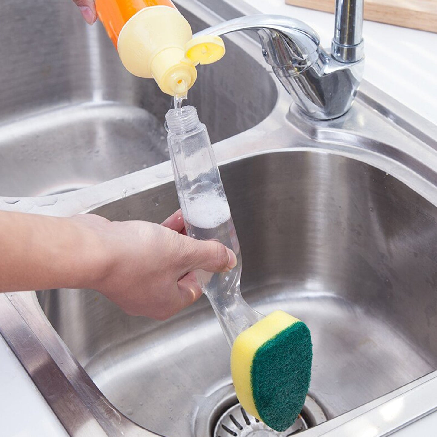 7200 Liquid dispensing Scrub widely used for washing and cleaning utensils and all kitchen stuff to make them again clean and shiny.