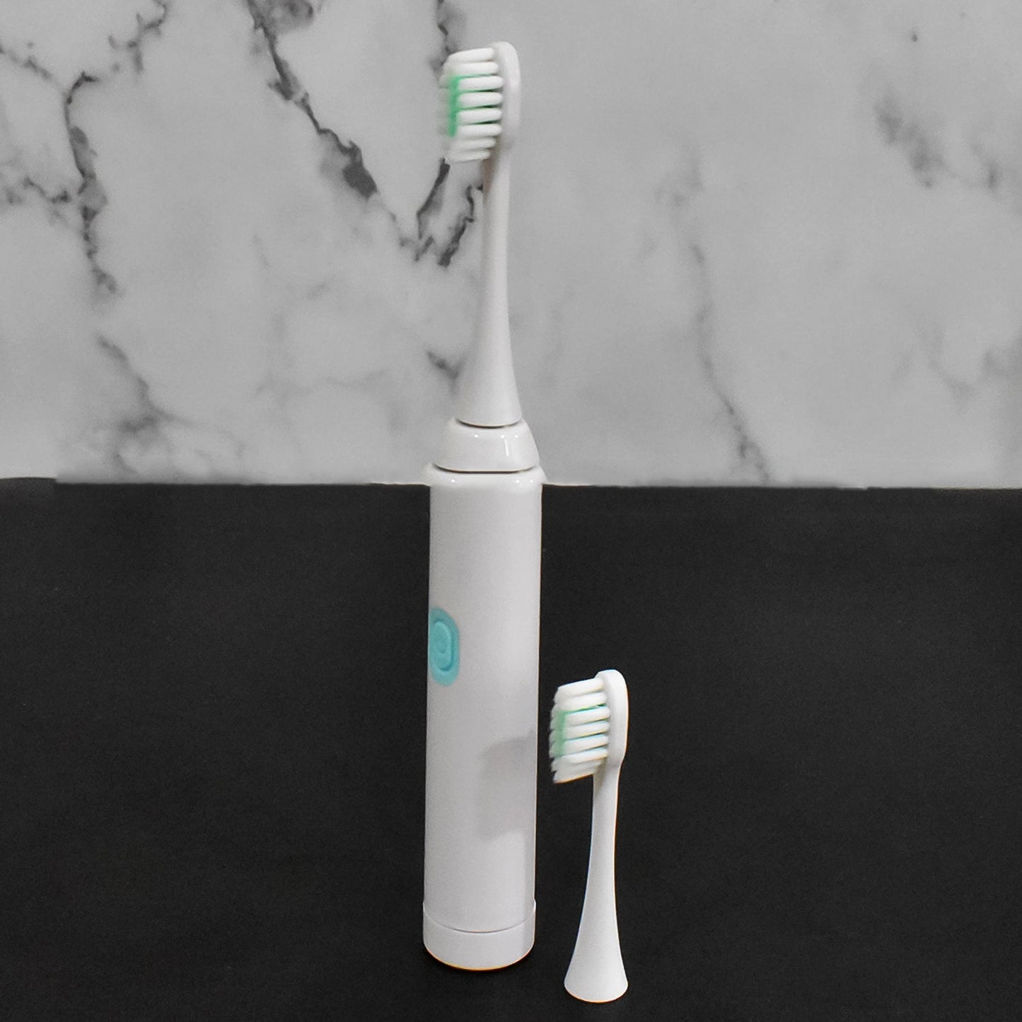Electric Toothbrush with Extra 1 (1 Pc / Battery Operated / Battery Included)
