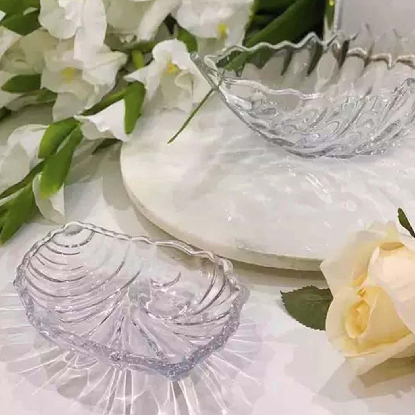 2354 Leaf shaped Glass Serve tray of snacks, Mukhwaas, and ice cream.