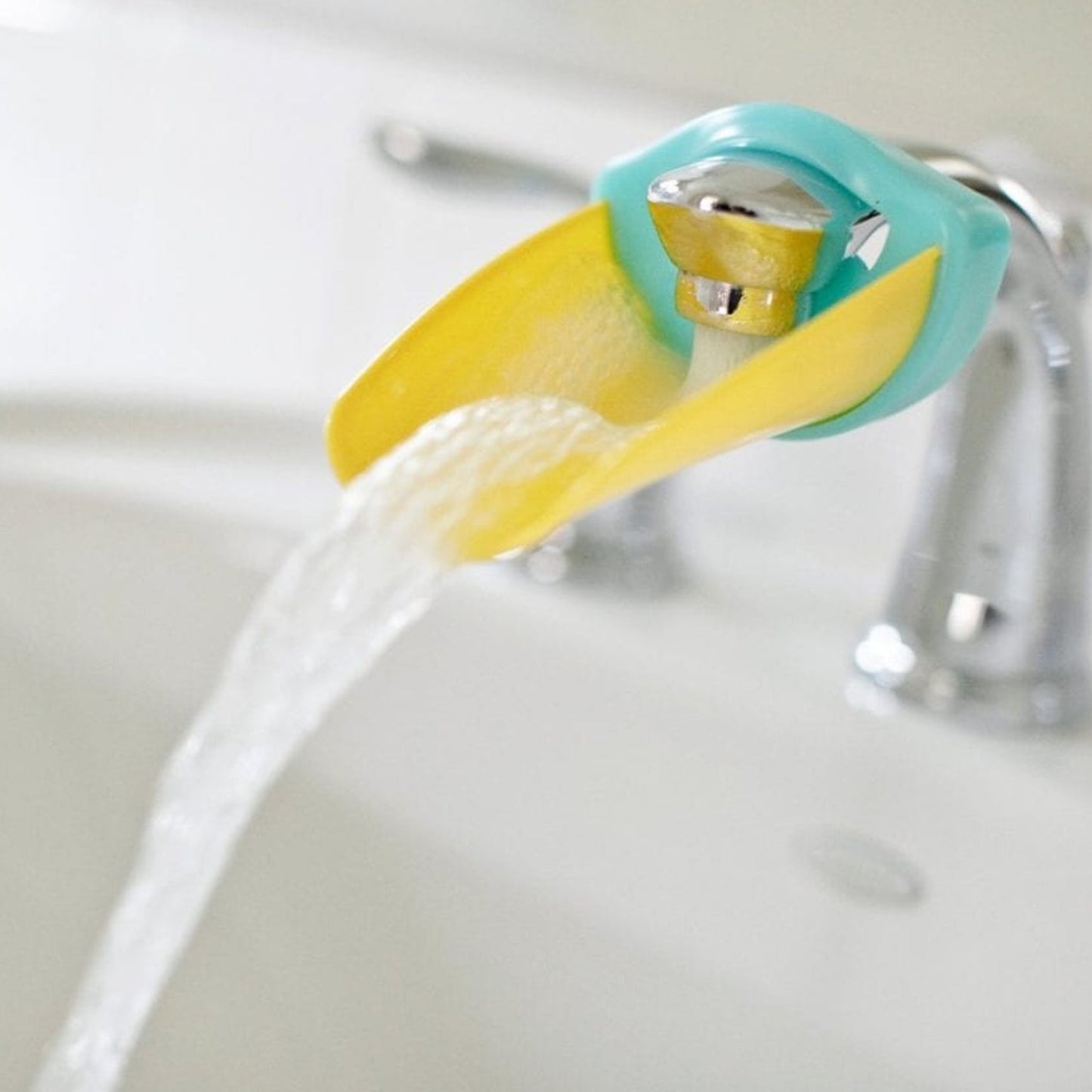 Faucet Extender | Easy Use for Hand Washing for Kids, Toddlers, Babies and Children | Silicone Sink Handle Extender | Fun Hand-Washing Solution | Cute Duck Mouth Design Wash Helper Bathroom Sink for Babies and Children (1 Pc)