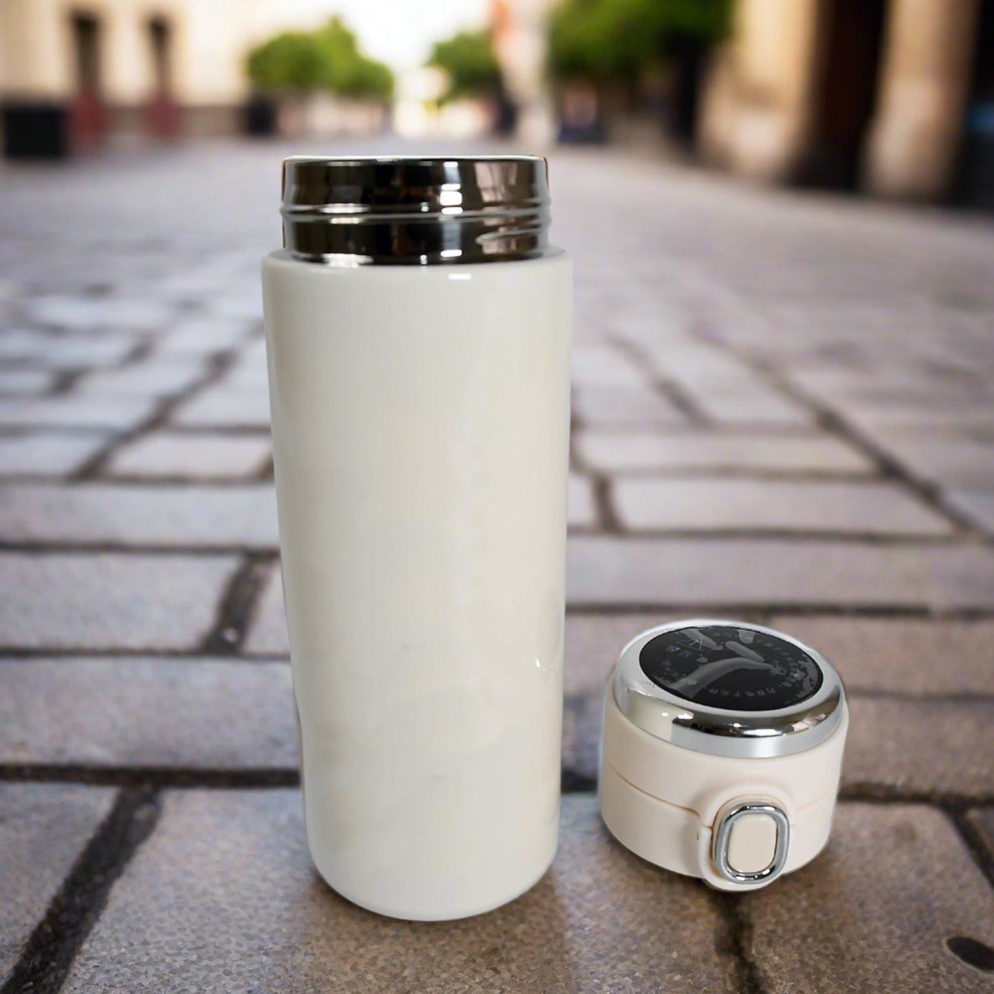 Smart Vacuum Insulated Water Bottle with LED Temperature Display, Cold & Hot | Leak Proof | Office Bottle | Gym | Home | Kitchen | Hiking | Trekking | Travel Bottle (Mix Color & Design)