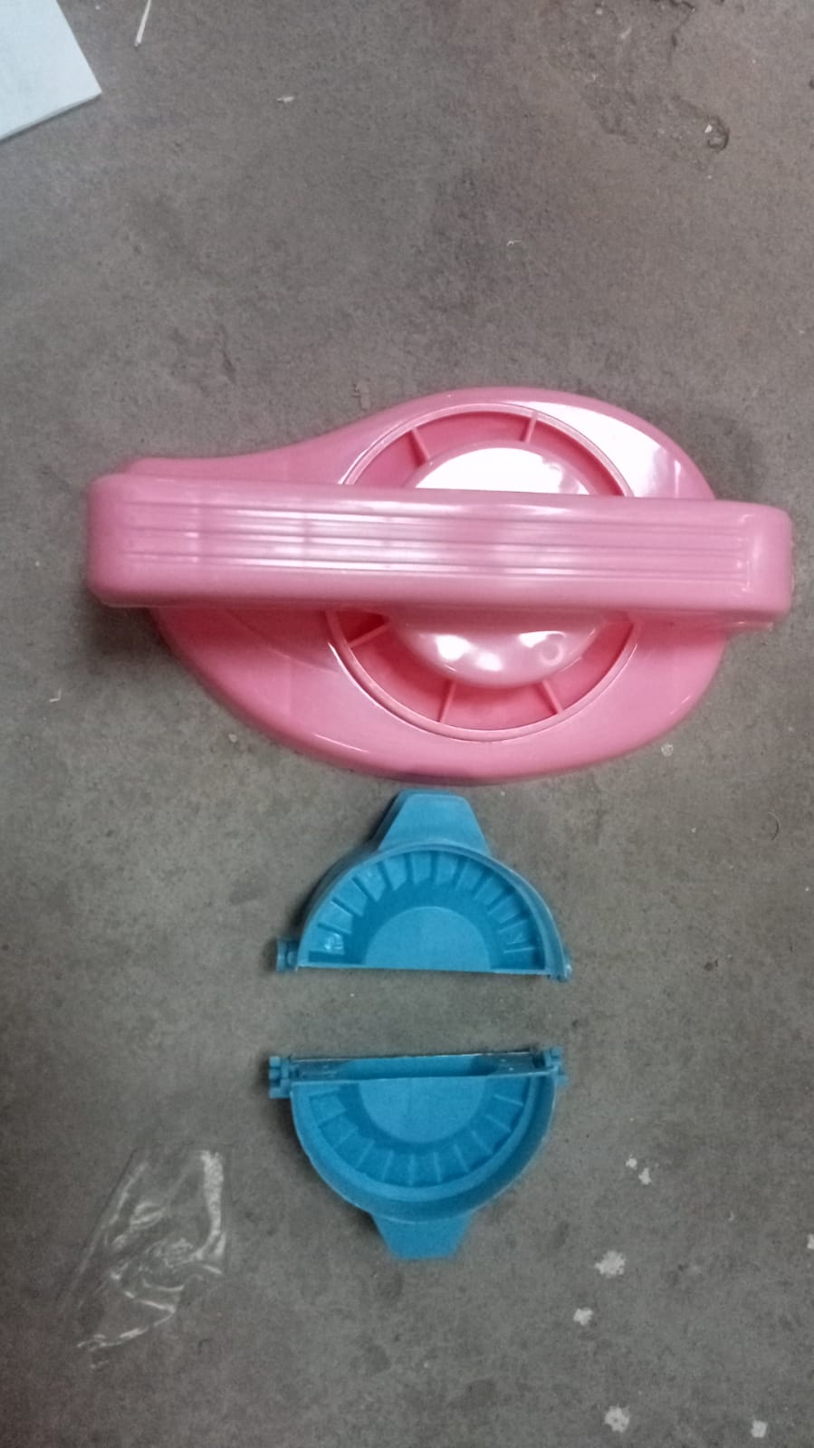 Puri Press & Dough Press Set Dumpling Dough Press Pastry Maker Mould Mold & Puri Press Maker High Quality Kitchen Product Use For Gujiya Making ( 3 Pcs Set )